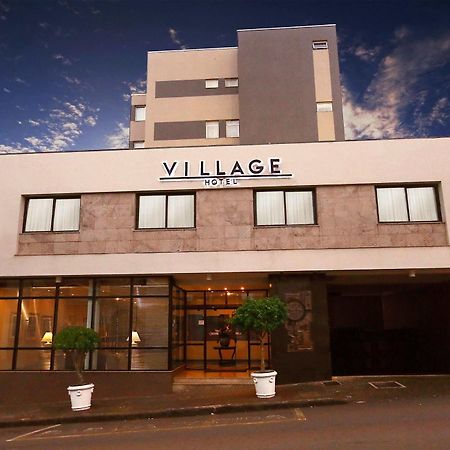 Village Hotel Ponta Grossa  Eksteriør bilde